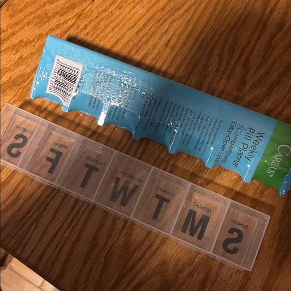 Weekly Pill Planners - Picture 2 of 3